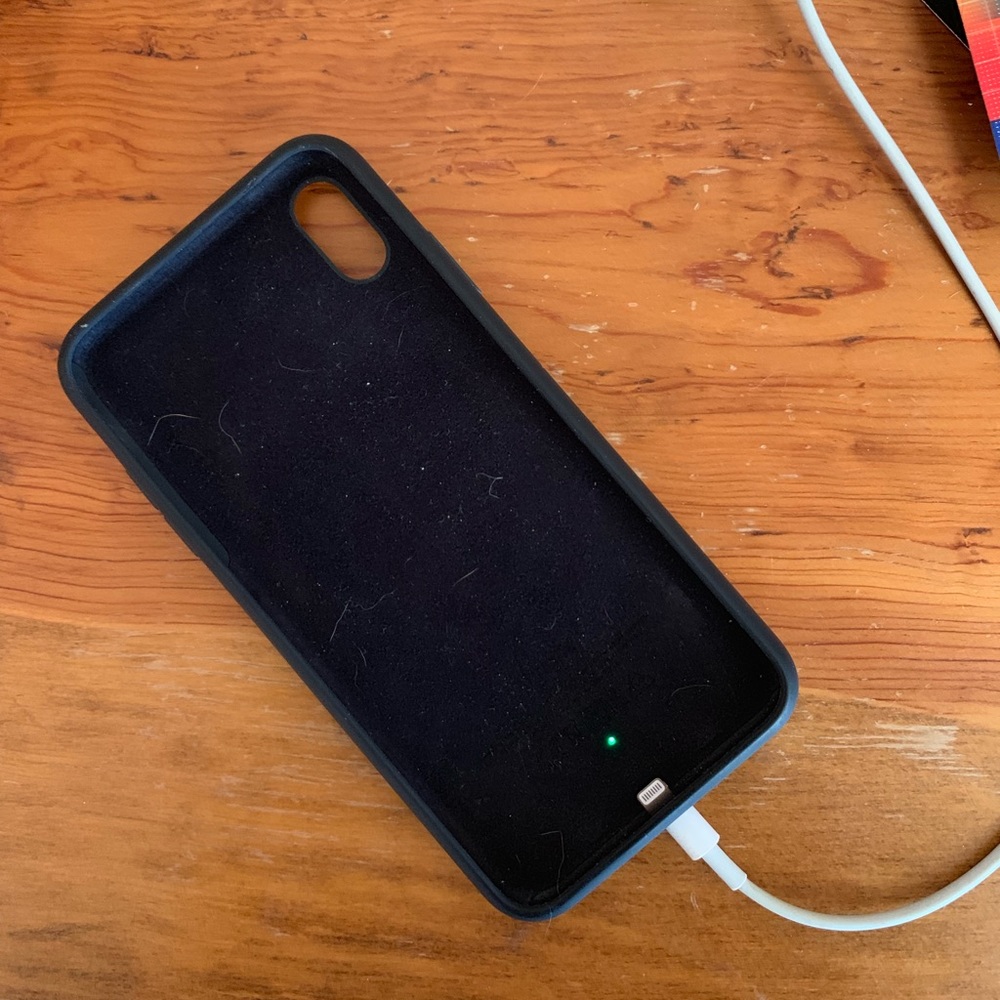 Apple iPhone XS Max battery case